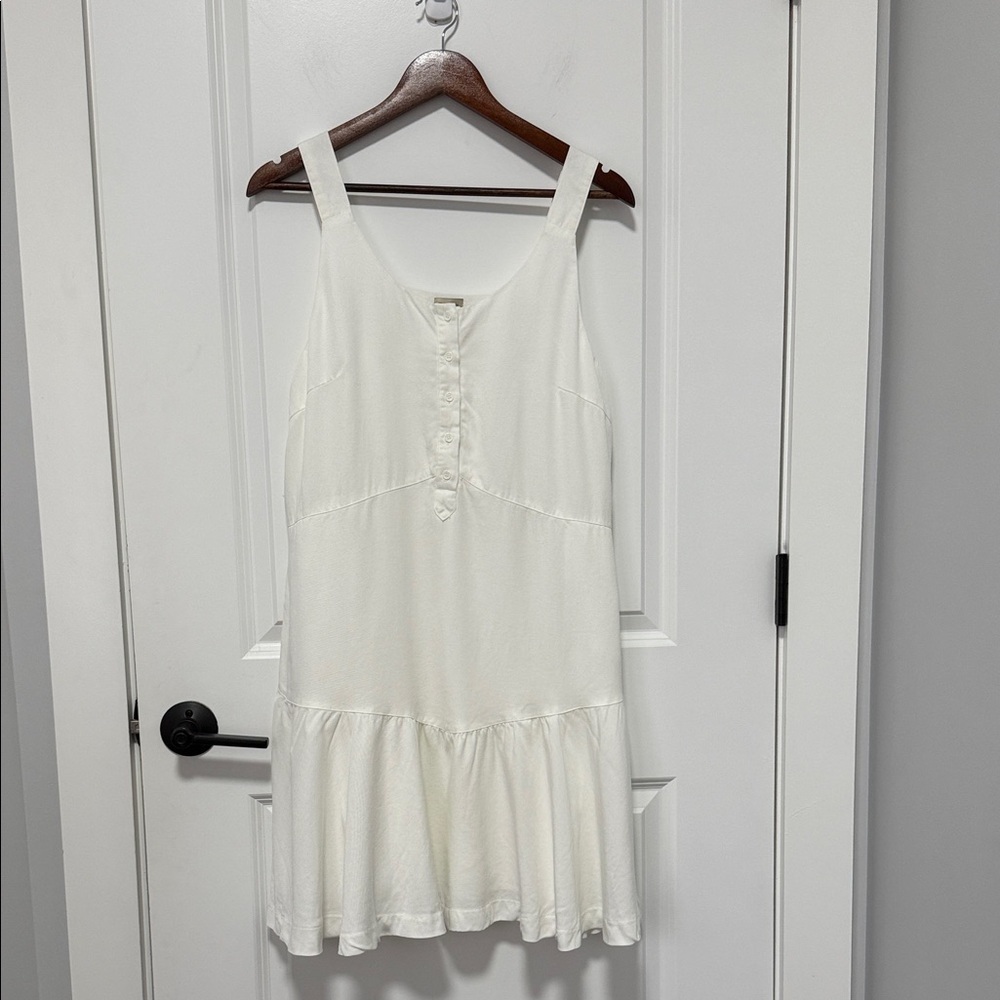 Cremieux Women’s white Sleeveless Dress Bottom Flare Size 8
